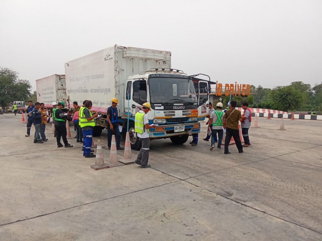 ภาพบรรยากาศการฝึกอบรมภาคปฏิบัติในสนาม